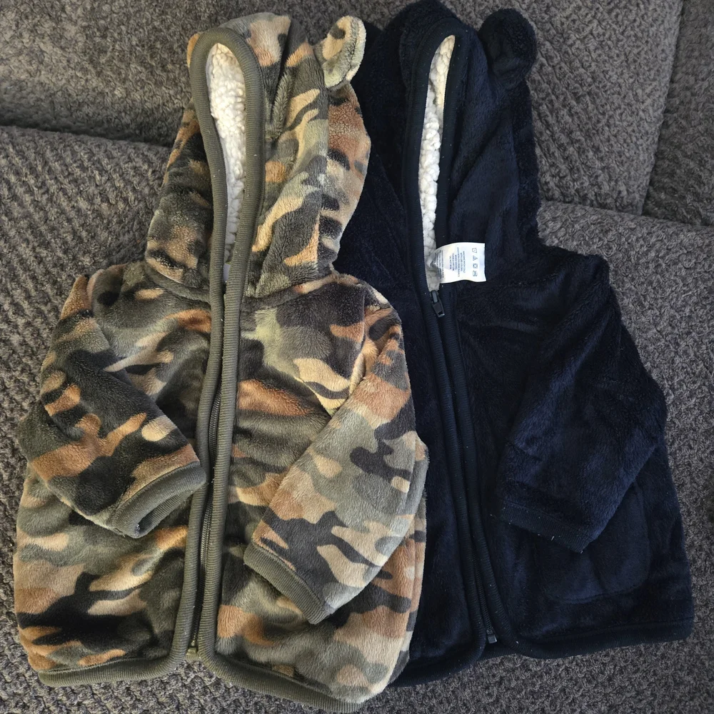 Lot Of 23 Infant Boys Clothing Size 0-3 And 3 Months..All In Excellent Shape.. - Picture 10 of 12